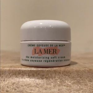 La Mer the moisturizing soft cream